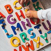 پازل رنگین کمان حروف انگلیسی چوبی