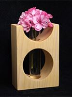 گلدان چوبی رومیزی همراه با لوله شیشه‌ای کد 572