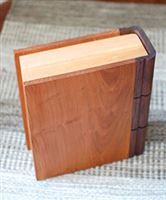 جعبه ی کتابی چوبی