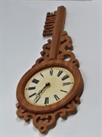 ساعت دیواری چوبی مدل کلید هدیه نو عروس